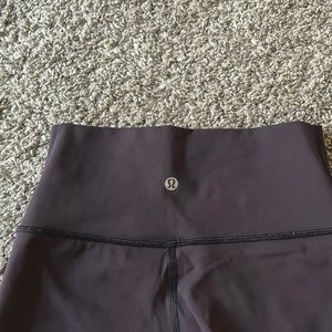 Ombre wunder under Lulu lemon leggings